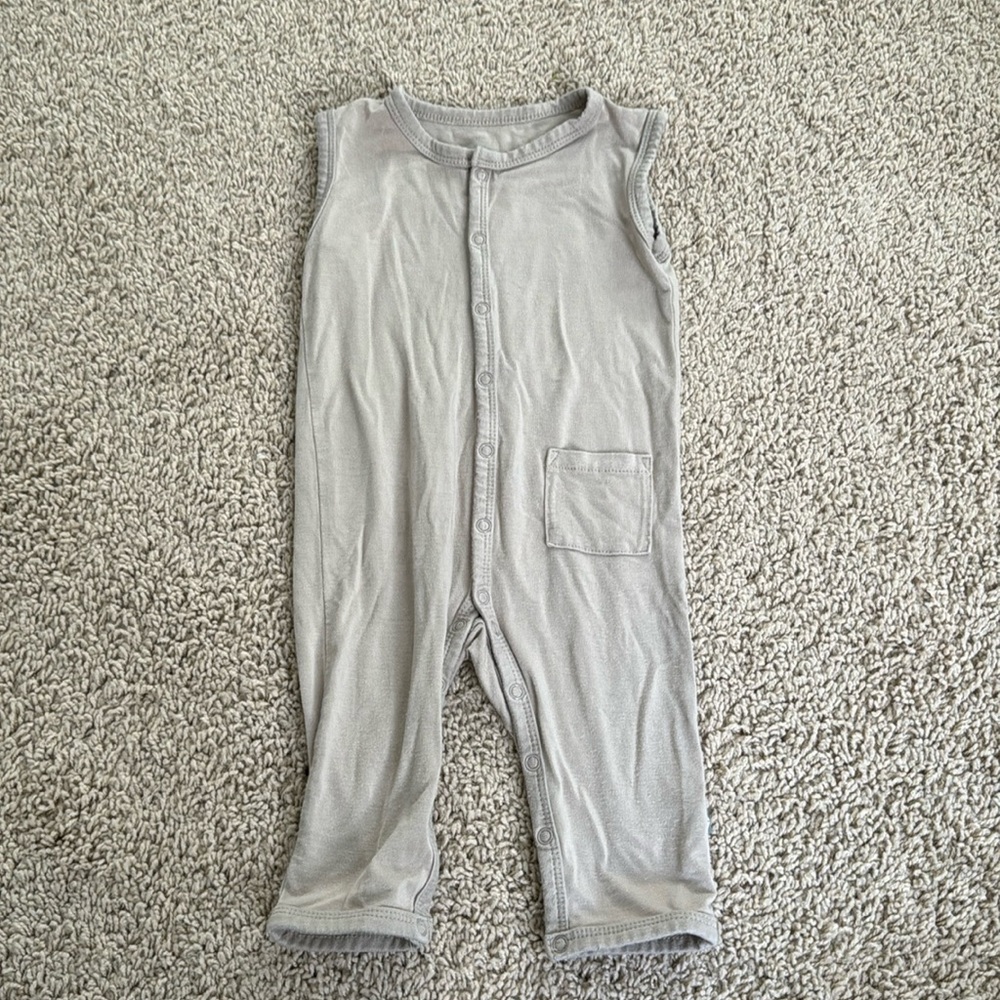 Kyte Baby Sleeveless Snap Romper